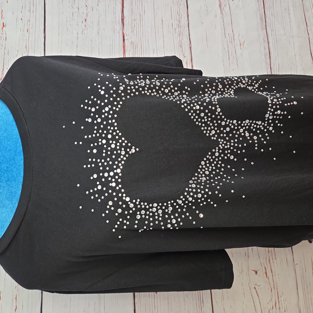 NWT BloomChic Black Rhinestone Heart Tee | Plus Size 18/20 - Picture 4 of 10